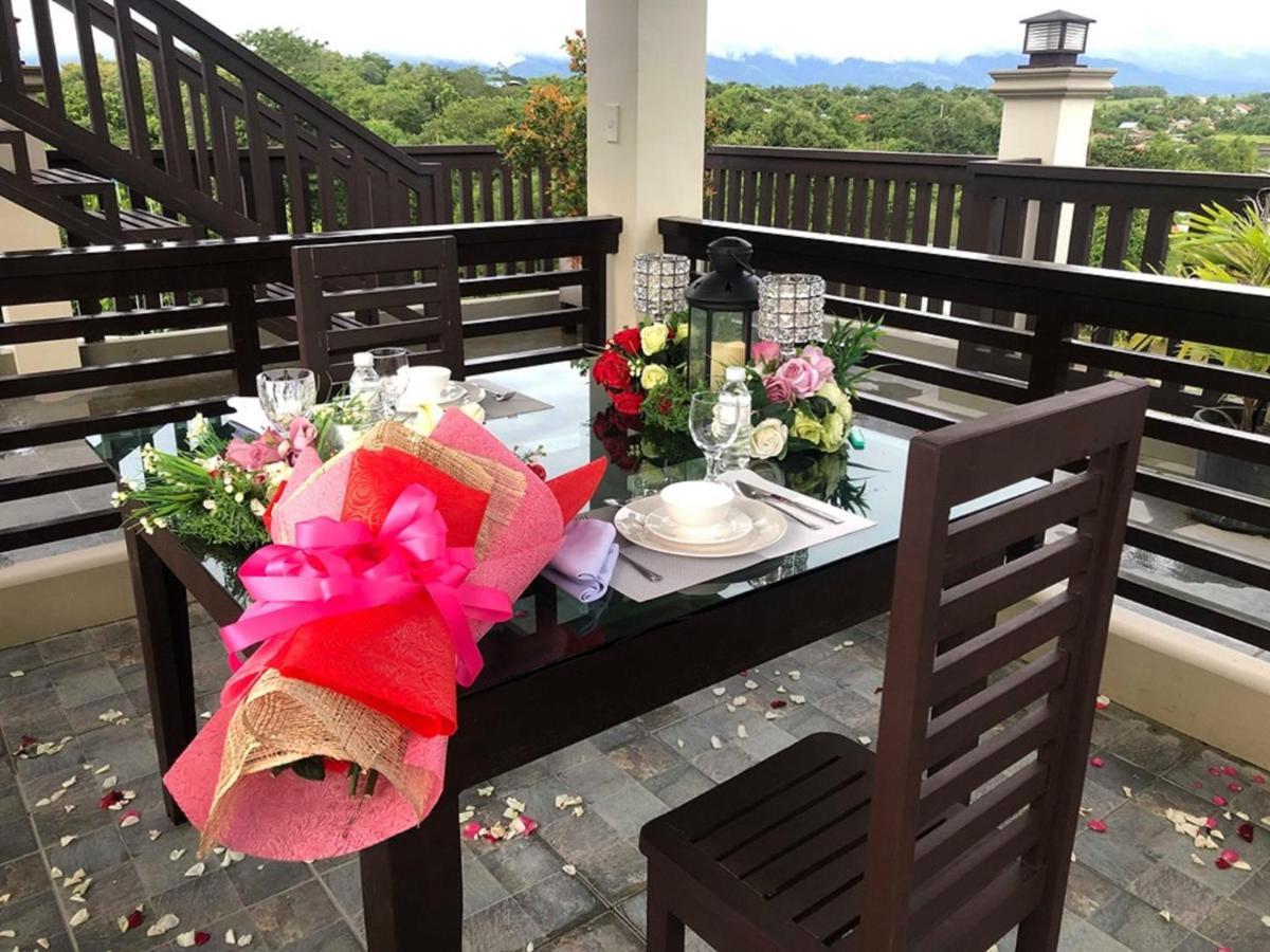 Villa Esmeralda Bryan'S Resort Hotel And Restaurant Palayan City Eksteriør billede